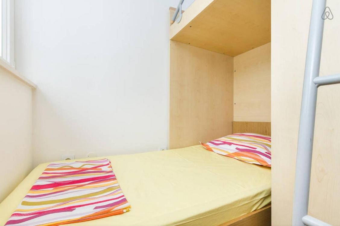 Apartman House *
